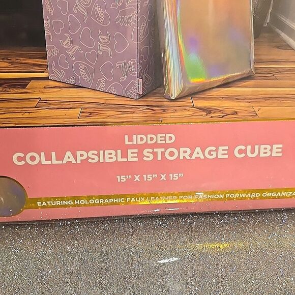 Juicy Couture Home Iridescent JC Crown & Heart Logo Collapsible Storage Ottoman - Picture 6 of 6